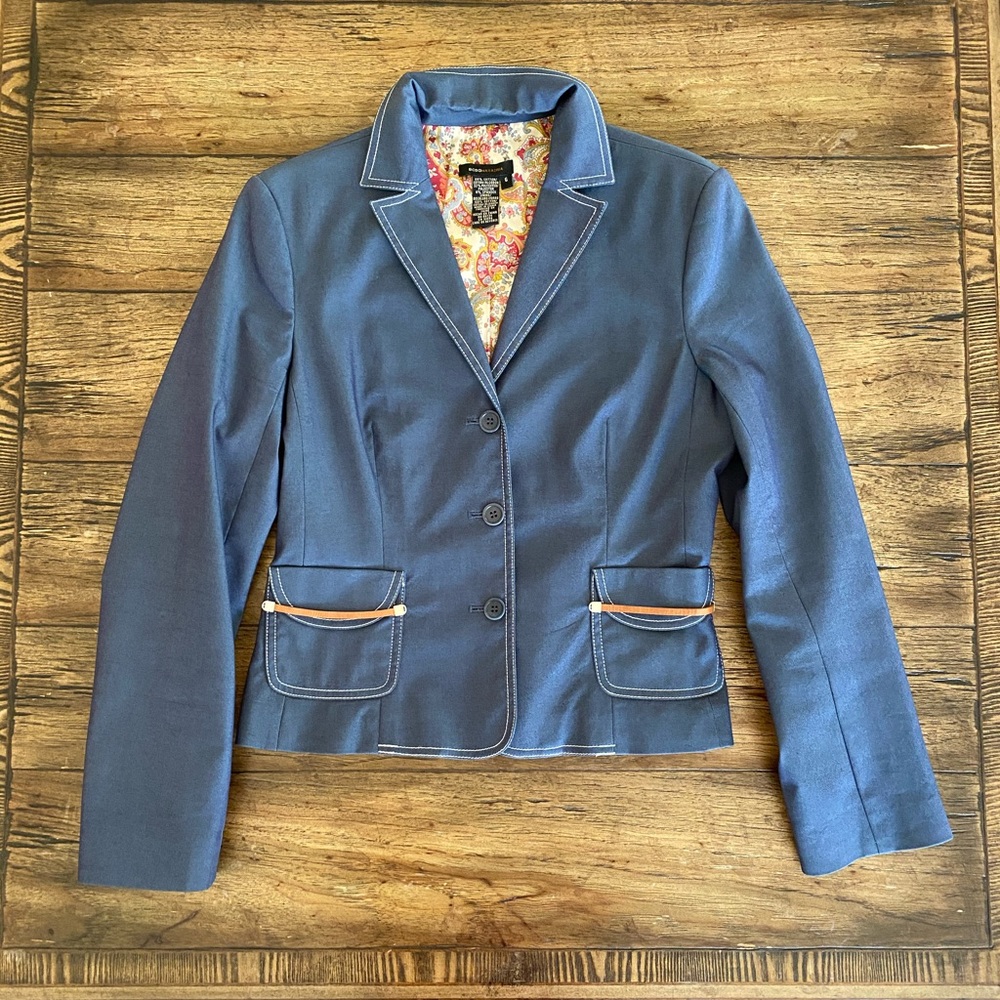 BCBG Maxazria Blue fitted Blazer
